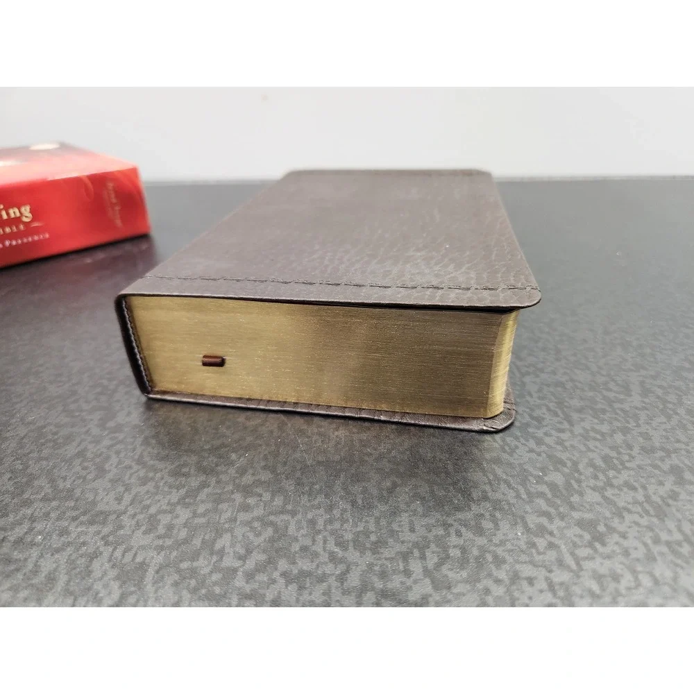 Thomas Nelson jesus calling